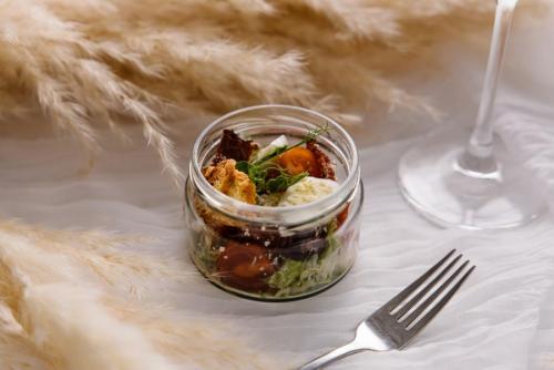 Изображение Мини салат цезарь с маралом